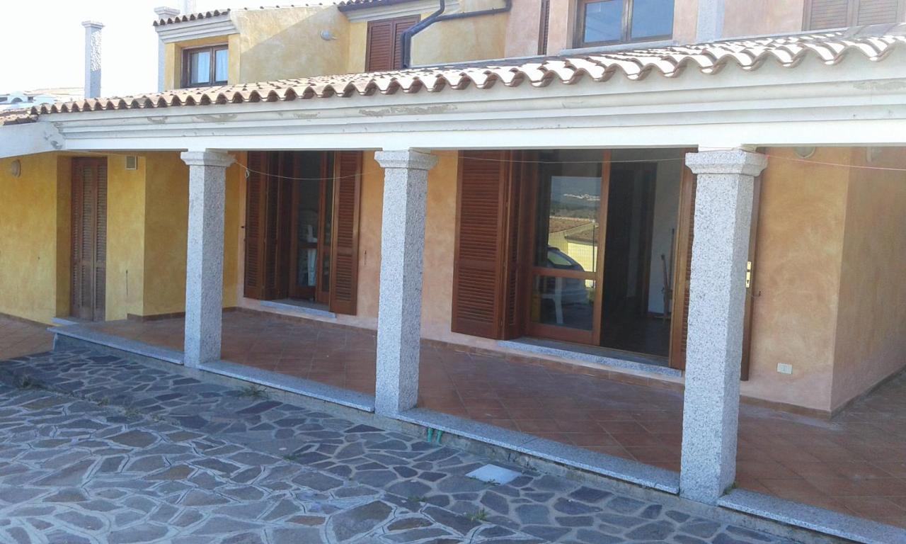דירות בודוני Sardinia Baya Sant'Anna מראה חיצוני תמונה
